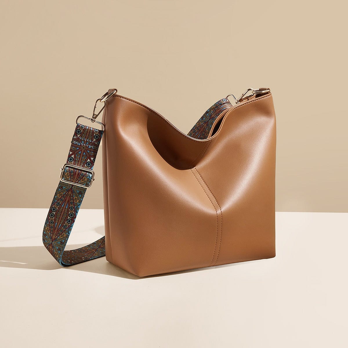 Damen-Umhängetasche mit geräumigem Innenraum 2