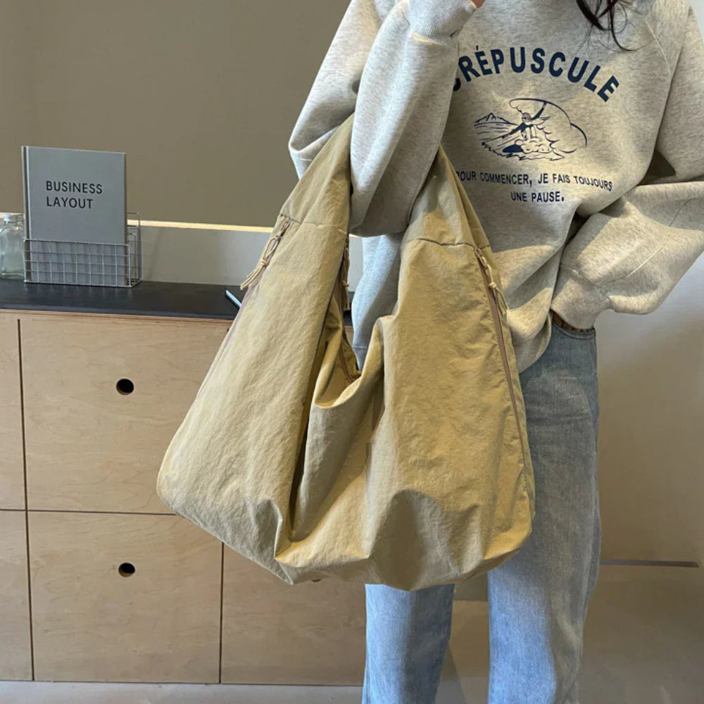 Damen-Umhängetasche mit geräumigem Innenraum 5