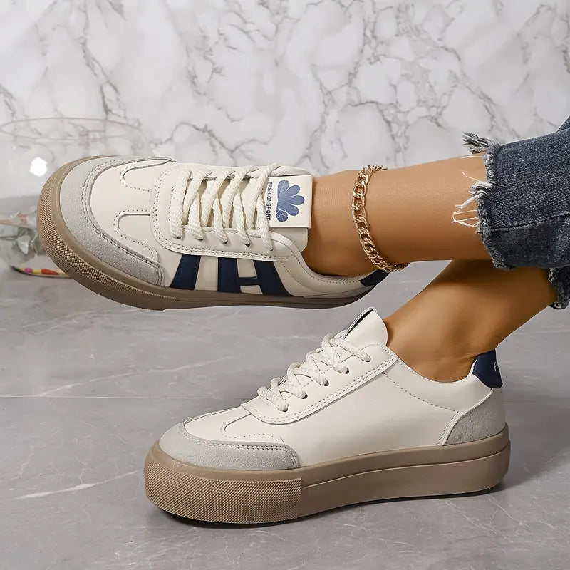 Damen Schnür-Sneaker | Seitliche Farbstreifen