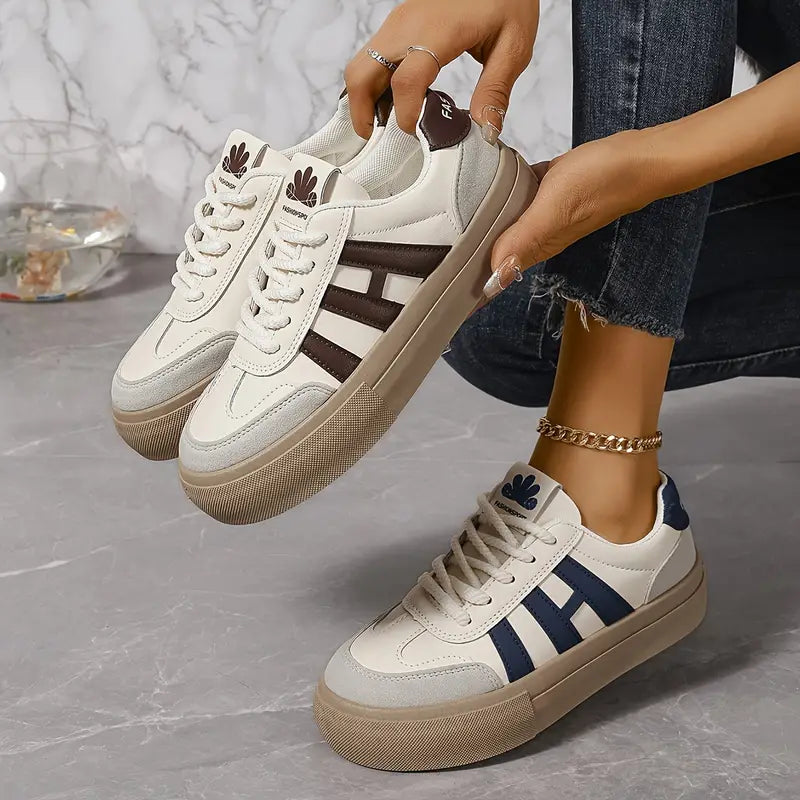 Damen Schnür-Sneaker | Seitliche Farbstreifen