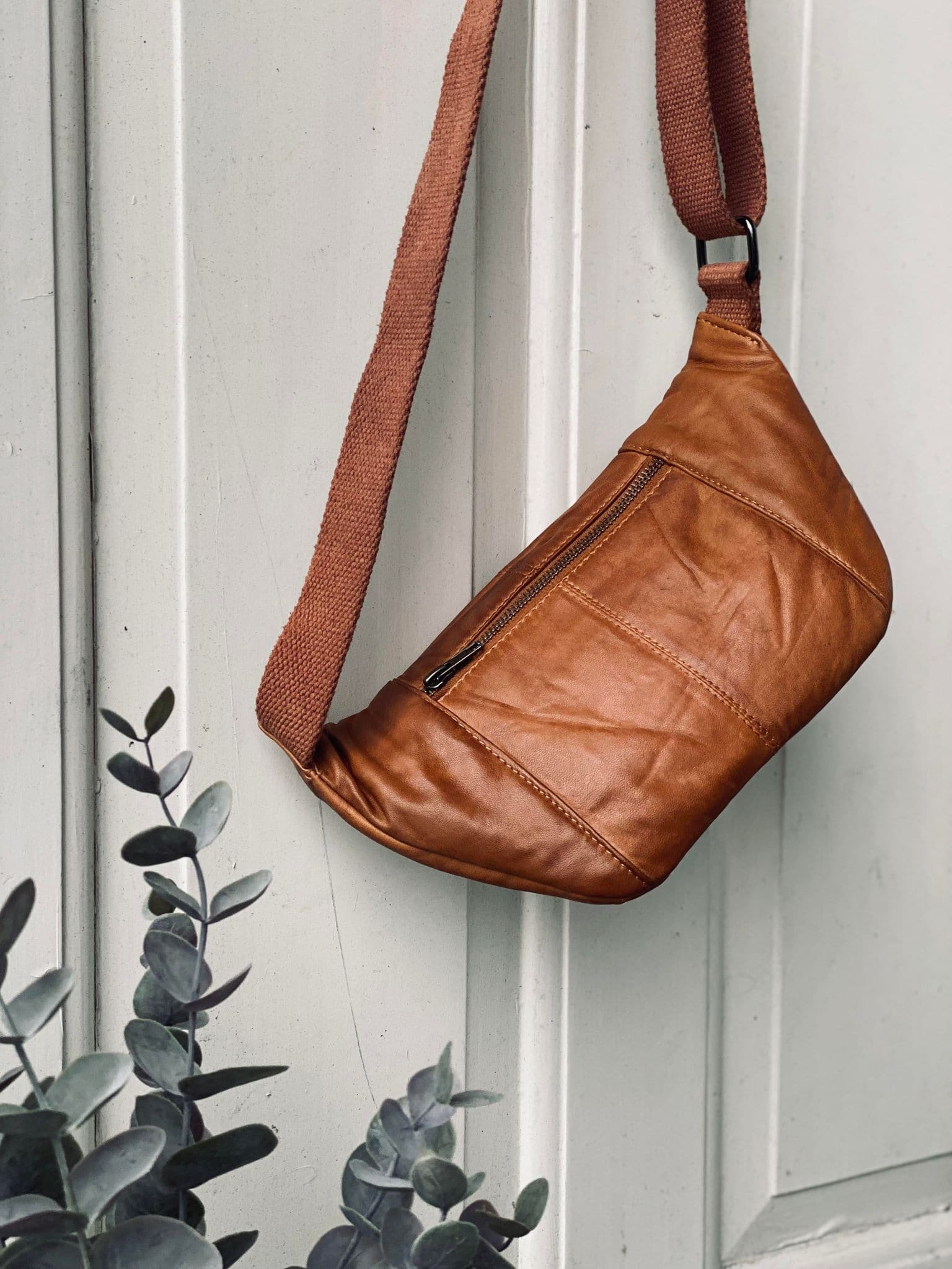 Damen Gürteltasche Mit Verstellbarem Riemen Und Reißverschlusstasche 4