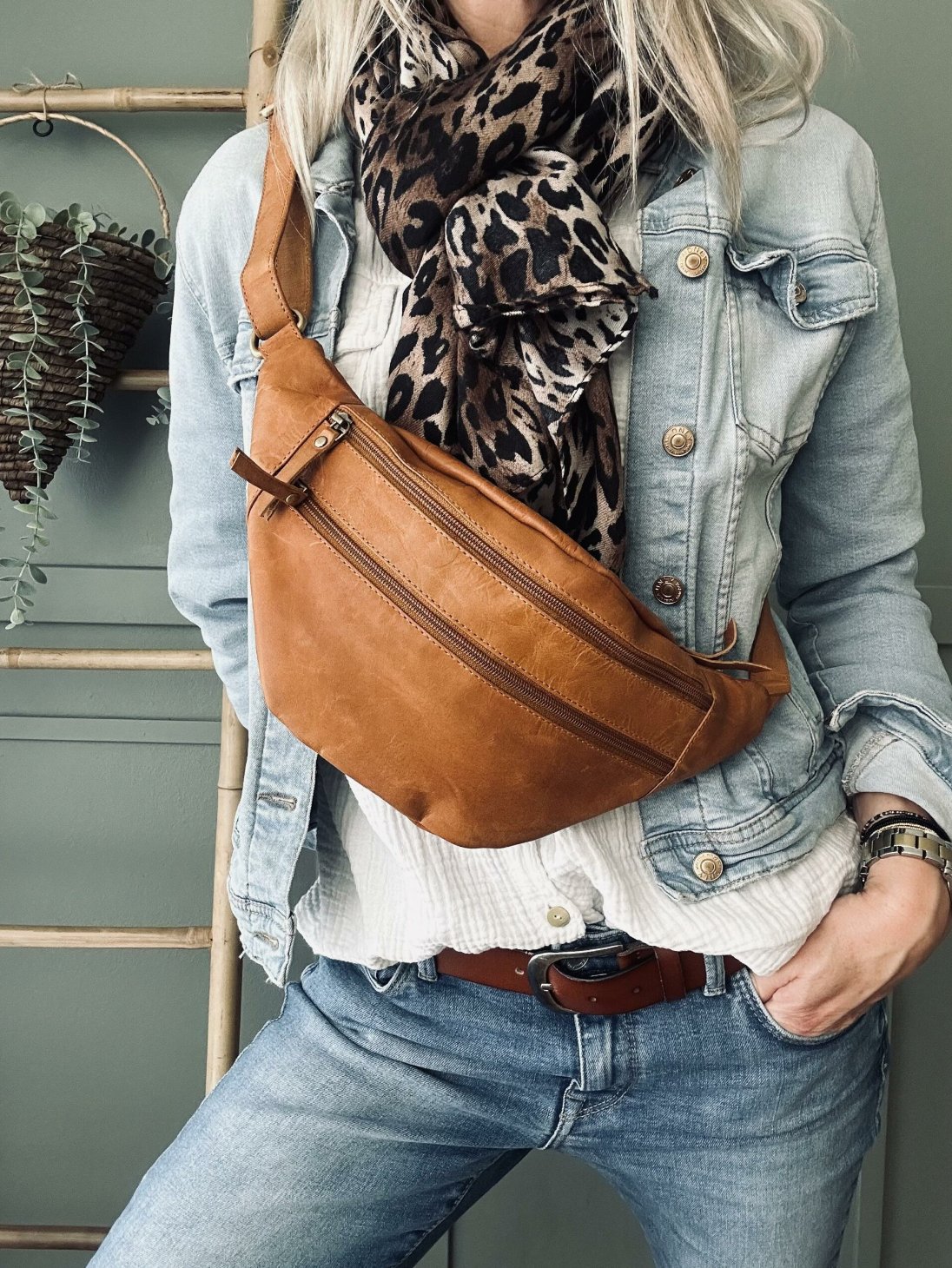 Damen Umhängetasche mit verstellbarem Riemen 0