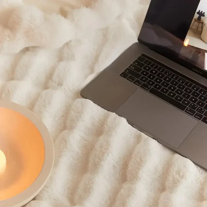 Kuscheldecke – Faltbare Decke für Ganzjährigen Komfort 7