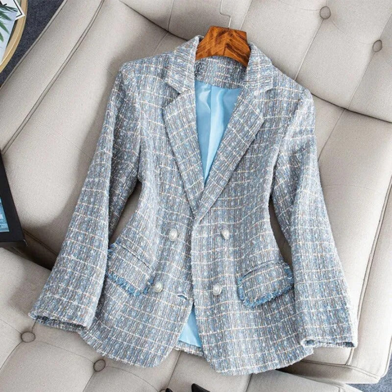 Eleganter Damen-Blazer mit Stehkragen und Knopfverschluss